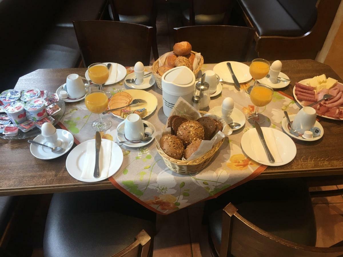 Hotel Montag Sankt Goar Bagian luar foto